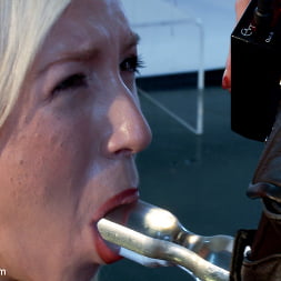 Aiden Starr en 'Kink' La electrizante sexualidad de Maia (Miniatura 6)