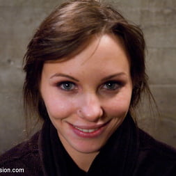 Alysa in The Russian Spy (Photo 16) Alysa in 'Kink' The Russian Spy (Thumbnail 16)