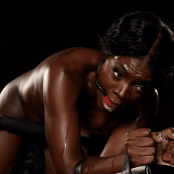 Ana Foxxx in Foxxxy Slut is Tormented in Device Bondage (Photo 17) Ana Foxxx in 'Kink' Foxxxy Slut is Tormented in Device Bondage (Thumbnail 17)