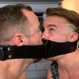 Angelina Please en and Luke Hudson Fuck Alex Hawk (foto 6) Angelina Please en 'Kink' and Luke Hudson Fuck Alex Hawk (Miniatura 6)