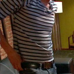 Annie Cruz en 'Kink' Buscando un Gangbang (Miniatura 16)