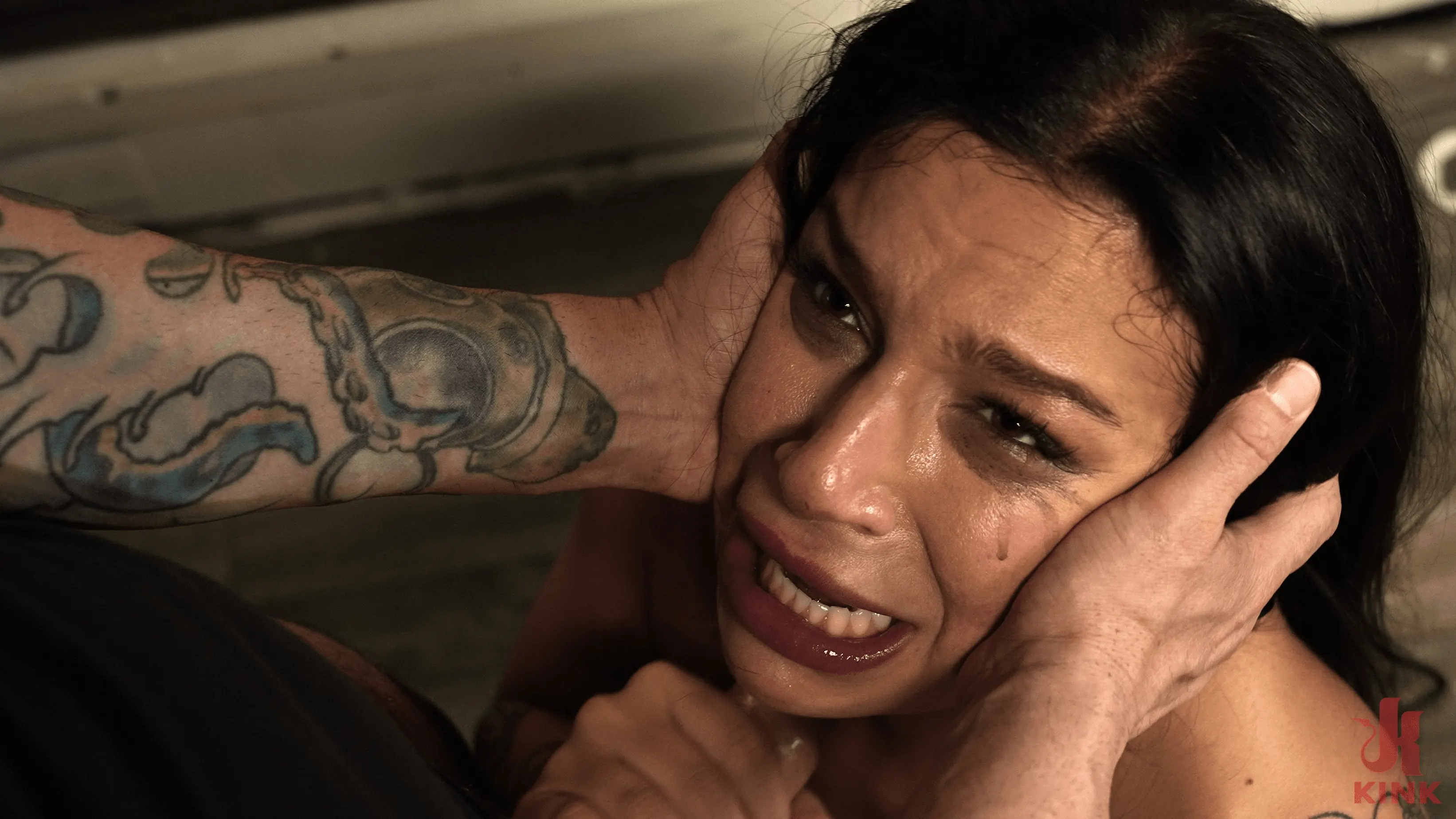 ▷ April Olsen in Looking For Trouble: April Olsen and Tommy Pistol (Photo  13) | Kink