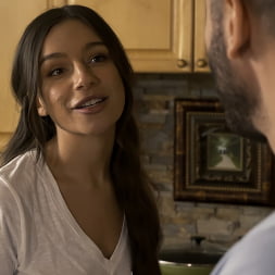 April Olsen in 'Kink' Tainted Love, Episode 2: High Protocol (Thumbnail 2)