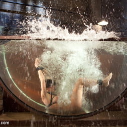 Ariel X in Bound, Soaked, Fucked and Dunked (Photo 16) Ariel X in 'Kink' Bound, Soaked, Fucked and Dunked (Thumbnail 16)