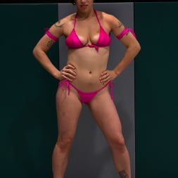 Ariel X in 'Kink' Welcome Saffron The Destroyer 5'10 150lbs of pure muscle and determination Saffron meet Ariel X (Thumbnail 9)
