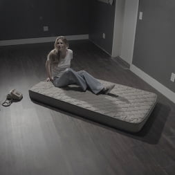 Ashley Lane in Ashley's Ransom (Photo 1) Ashley Lane in 'Kink' Ashley's Ransom (Thumbnail 1)