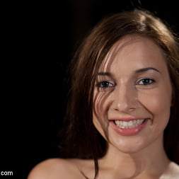 Ashli Orion in Party Crashers (Photo 1) Ashli Orion in 'Kink' Party Crashers (Thumbnail 1)