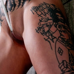 Aurora Anarchy in Good Girl (Photo 5) Aurora Anarchy in 'Kink' Good Girl (Thumbnail 5)
