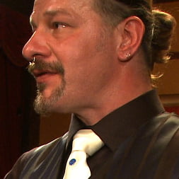 Beretta James in Dinner Party: Air Tight Guest (Photo 11) Beretta James in 'Kink' Dinner Party: Air Tight Guest (Thumbnail 11)