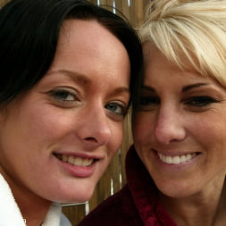 Bobbi Dean in Melissa Lauren and Bobbi Dean (Photo 15) Bobbi Dean in 'Kink' Melissa Lauren and Bobbi Dean (Thumbnail 15)