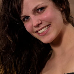 Bobbi Starr in 'Kink' Bobbi Starr (Thumbnail 8)
