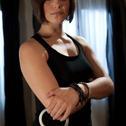 Bobbi Starr in 'Kink' No boys at this party (Thumbnail 10)