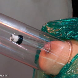 Breanne Benson in Alien Machines Take Breanne Benson To Orbit Orgasms (Photo 18) Breanne Benson in 'Kink' Alien Machines Take Breanne Benson To Orbit Orgasms (Thumbnail 18)