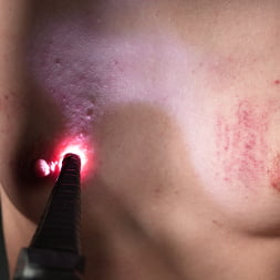 Brooke Johnson en 'Kink' Pain Piggy quiere más (Miniatura 24)