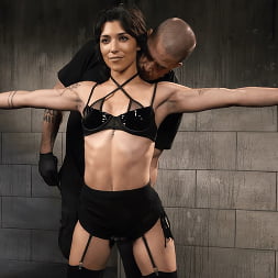 Brooklyn Gray in School of Submission, Day One: Brooklyn Gray (Photo 1) Brooklyn Gray in 'Kink' School of Submission, Day One: Brooklyn Gray (Thumbnail 1)