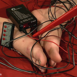 Brooklyn Lee in 'Kink' Brooklyn Lee: Overpowered by Electricity (Thumbnail 5)