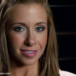 Cali Lakai in New Addiction (Photo 2) Cali Lakai in 'Kink' New Addiction (Thumbnail 2)