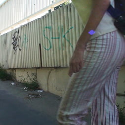 Cassie in Ass fucking and cock sucking in public! (Photo 6) Cassie in 'Kink' Ass fucking and cock sucking in public! (Thumbnail 6)