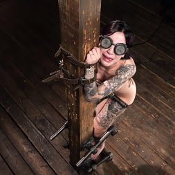 Charlotte Sartre in Charlotte Sartre: Extreme Bondage (Photo 21) Charlotte Sartre in 'Kink' Charlotte Sartre: Extreme Bondage (Thumbnail 21)
