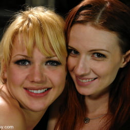 Claire Adams en 'Kink' and Katarina Kat (Miniatura 15)