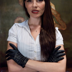 Dana DeArmond en 'Kink' Carne fresca para el celador (Miniatura 1)