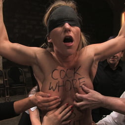 Dia Zerva in 'Kink' live at the Armory! (Thumbnail 19)