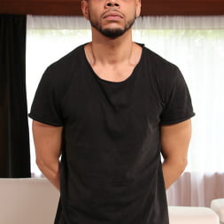 Zachary Wild en 'Kink' Monica Sage se deja follar sin sentido (Miniatura 30)