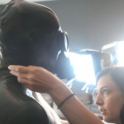 Elise Graves in 'Kink' A Taste of the Good Life (Thumbnail 4)