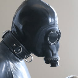 Elise Graves in 'Kink' A Taste of the Good Life (Thumbnail 7)