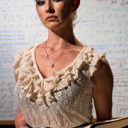 Felony en 'Kink' La esposa del profesor (Miniatura 1)