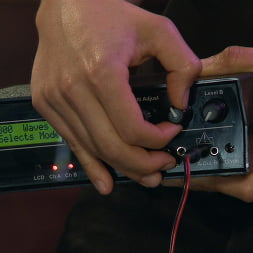 Fivestar in E-Stim 101: Introduction to Electrosex (Photo 7) Fivestar in 'Kink' E-Stim 101: Introduction to Electrosex (Thumbnail 7)