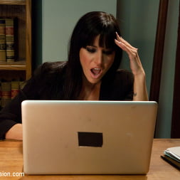 Gia DiMarco in 'Kink' Gia Blackmailed (Thumbnail 18)