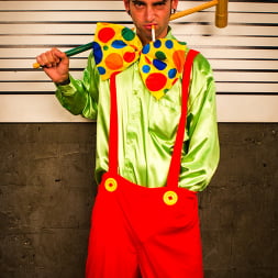 Holly Hendrix in 'Kink' When Clowns Attack: FBI agent gets double anal and fisting!! (Thumbnail 6)