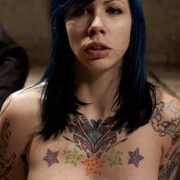 Iona Grace en 'Kink' Día 1 - Admisión de siete esclavos (Miniatura 15)