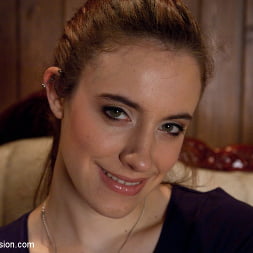 Iona Grace in Gentlemen's Club Audition (Photo 17) Iona Grace in 'Kink' Gentlemen's Club Audition (Thumbnail 17)