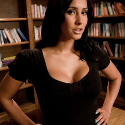 Isis Love in 'Kink' Cheaters get Punished (Thumbnail 2)