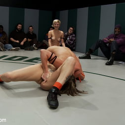 Isis Love in Pirates vs Dragons Brutal tag team action, non-scripted Losers get DP'd in front of the audience! (Photo 21) Isis Love in 'Kink' Pirates vs Dragons Brutal tag team action, non-scripted Losers get DP'd in front of the audience! (Thumbnail 21)
