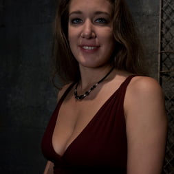 Jade Marxxx in Jade Marxxx (Photo 1) Jade Marxxx in 'Kink' Jade Marxxx (Thumbnail 1)