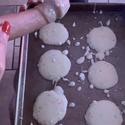 Jessa Jordan in Kinky Cookies: Jessa Jordan Gives It To Reid Castle (Photo 8) Jessa Jordan in 'Kink' Kinky Cookies: Jessa Jordan Gives It To Reid Castle (Thumbnail 8)