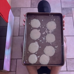 Jessa Jordan in Kinky Cookies: Jessa Jordan Gives It To Reid Castle (Photo 9) Jessa Jordan in 'Kink' Kinky Cookies: Jessa Jordan Gives It To Reid Castle (Thumbnail 9)