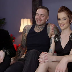 Jeze Belle in Bisexual MMF Threesome Sex (Photo 2) Jeze Belle in 'Kink' Bisexual MMF Threesome Sex (Thumbnail 2)