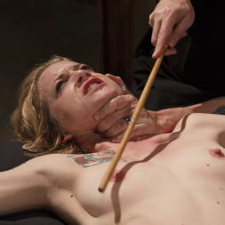 Jeze Belle in Petite Blonde Gets Destroyed in Extreme Bondage (Photo 17) Jeze Belle in 'Kink' Petite Blonde Gets Destroyed in Extreme Bondage (Thumbnail 17)