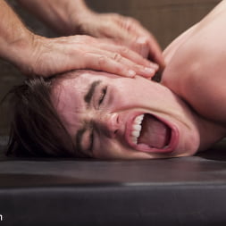 Jodi Taylor en 'Kink' and the Slave Trainer (Miniatura 19)