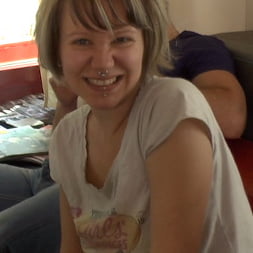 Juliette March in Needs to Exposes her Cunt to Everyone (Photo 17) Juliette March in 'Kink' Needs to Exposes her Cunt to Everyone (Thumbnail 17)