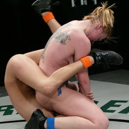 Kat in 'Kink' The Grappler (0-2) Kat (0-3) (Thumbnail 7)