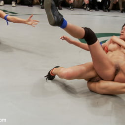 Kaylee Hilton in 'Kink' Epic Tag Team Battle (Thumbnail 6)
