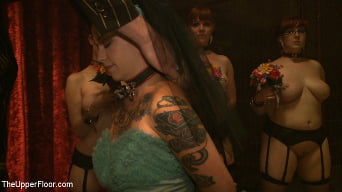 Krysta Kaos in 'Sin's Decollaring'