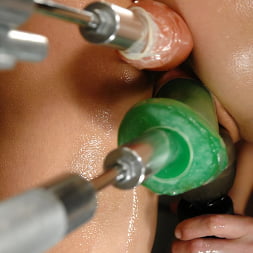 Leah Luv in Leah Luv (Photo 12) Leah Luv in 'Kink' Leah Luv (Thumbnail 12)