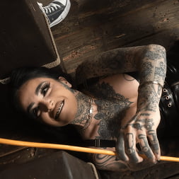 Leigh Raven in 'Kink' Dominating the Giant: Leigh Raven and Pierce Paris (Thumbnail 7)