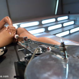 Leilani Leeane in 'Kink' 19 years old and 6 months into porn: Another new girl takes on the Machines (Thumbnail 14)